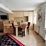 Castelului 2